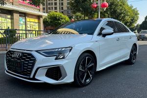 奥迪A3 奥迪 A3L Limousine 35 TFSI 时尚运动型