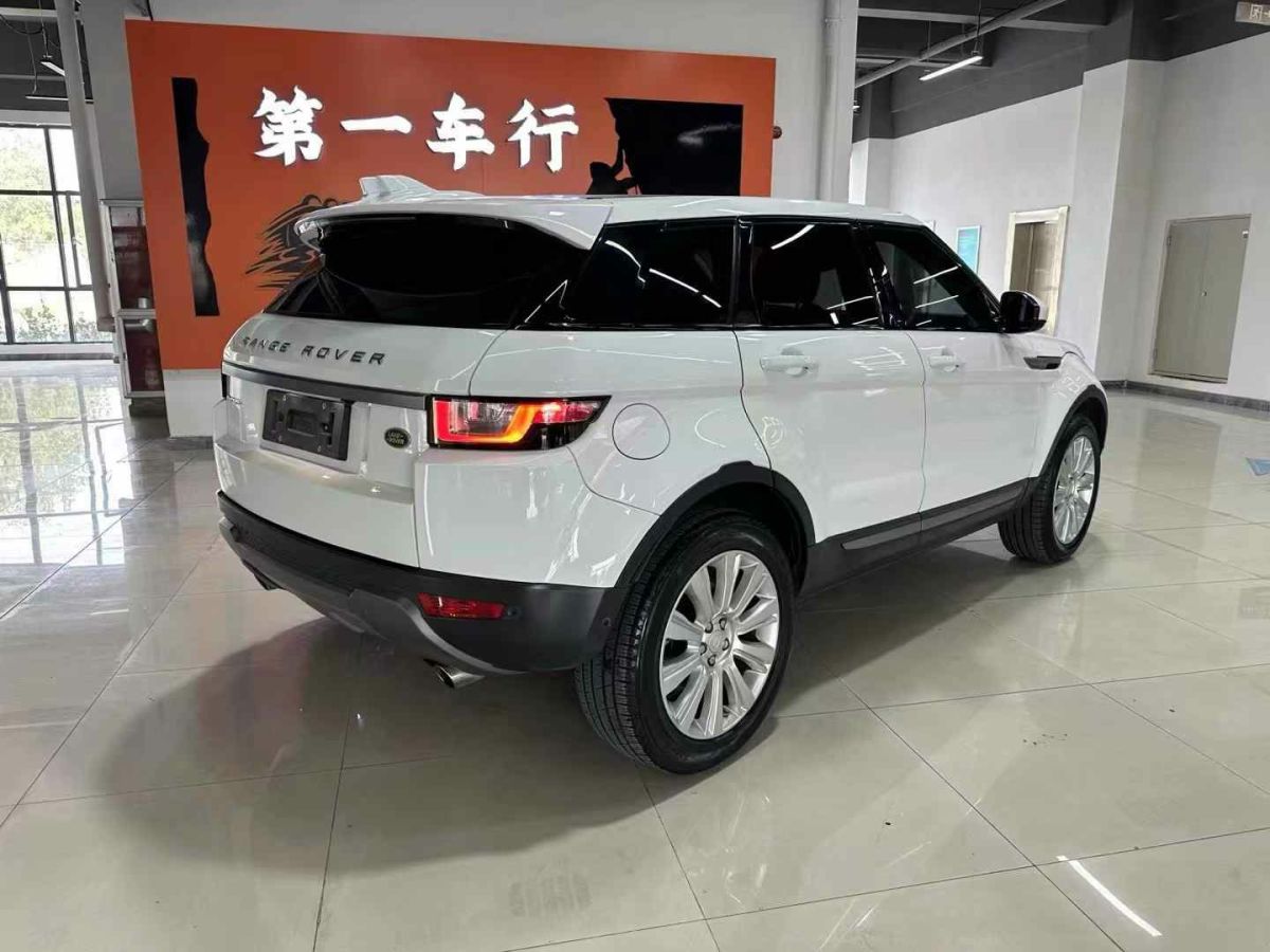 路虎 攬勝  2019款 3.0 V6 SC 傳世加長(zhǎng)版圖片