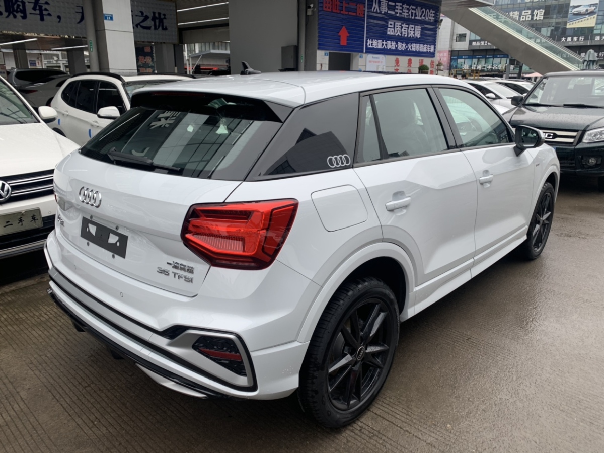 奧迪 奧迪q2l 2022款 35 tfsi 時尚致雅型圖片