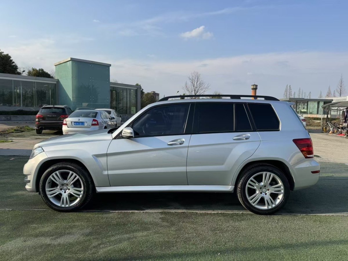 奔馳 奔馳GLK級  2013款 GLK 300 4MATIC 動感型圖片