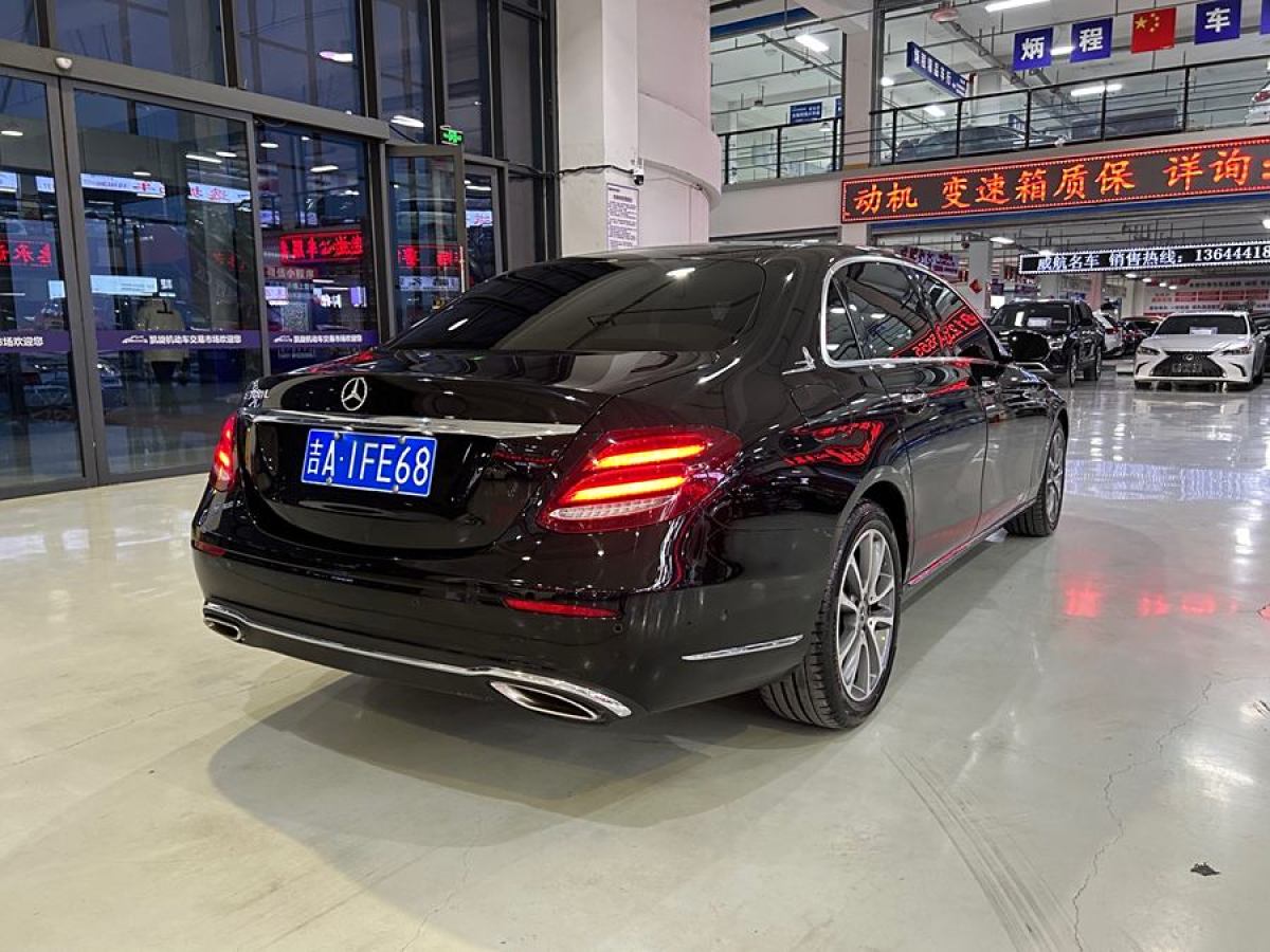 奔馳 奔馳E級(jí)  2019款 改款 E 300 L 豪華型圖片