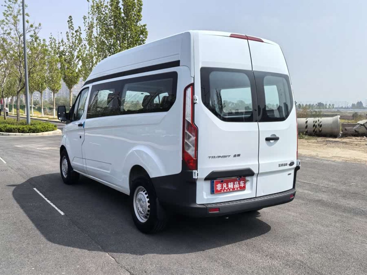 福特 全順  2019款 2.0T柴油多功能商用車中軸中頂6座國VI圖片