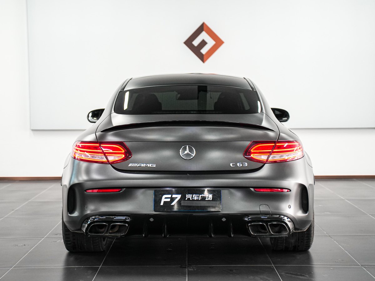 奔馳 奔馳C級(jí)AMG  2019款 AMG C 63 轎跑車圖片