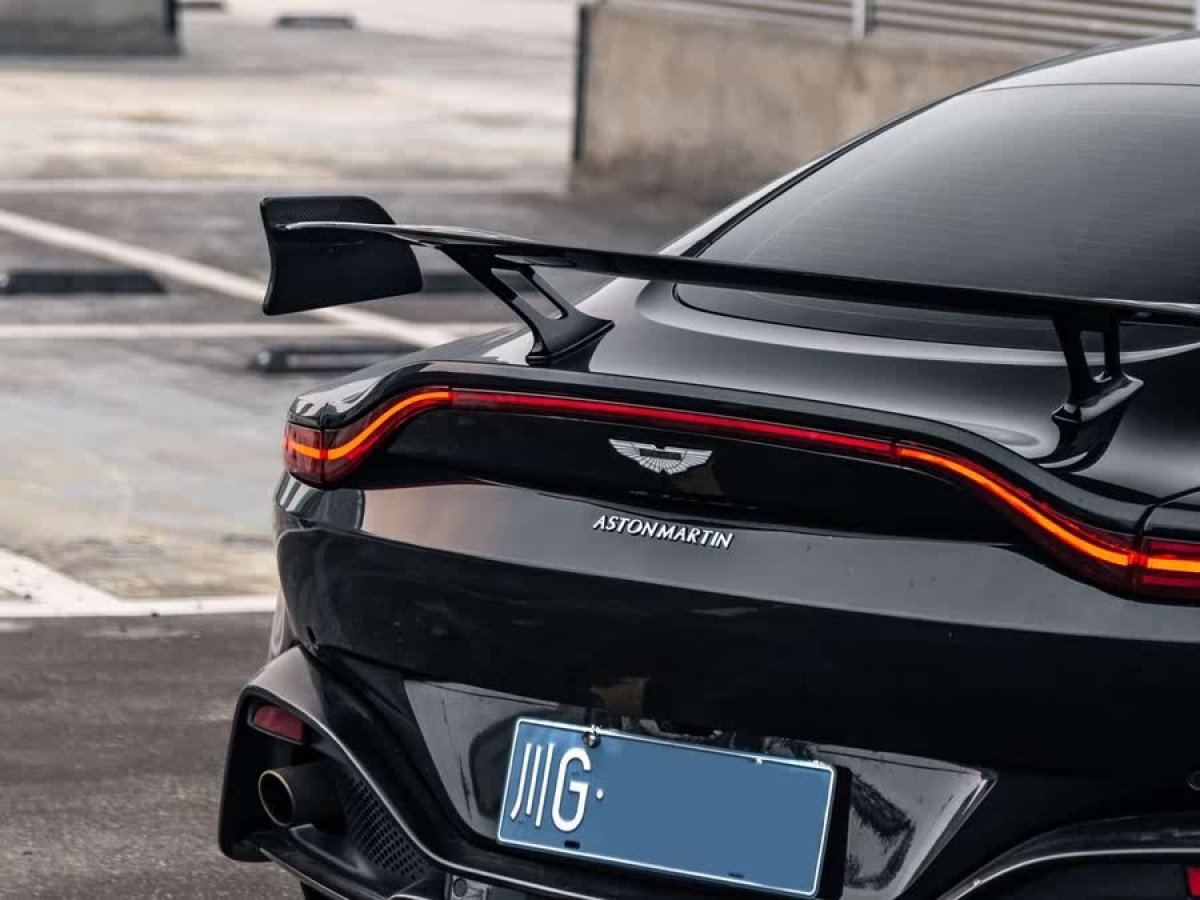 阿斯頓·馬丁 V8 Vantage  2022款 4.0T V8 Coupe圖片