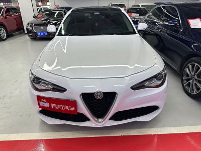 2018年8月 阿尔法·罗密欧 Giulia 2.0T 280HP 豪华版图片