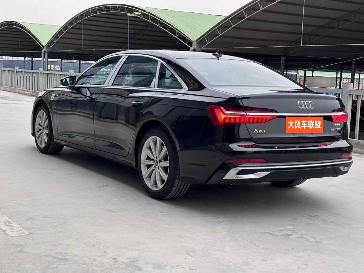 奧迪 奧迪A6L  2024款 45 TFSI 臻選動感型圖片