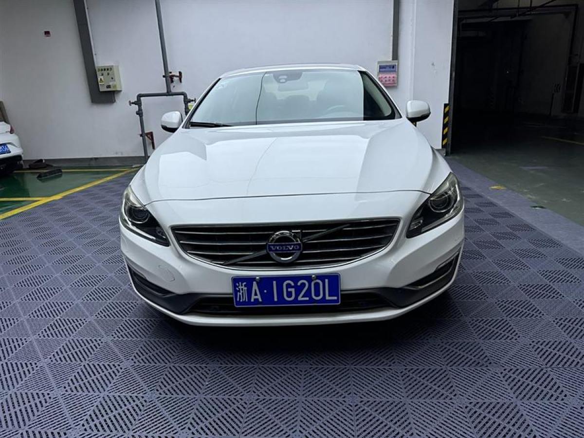 沃爾沃 S60  2014款 S60L 2.0T 智遠(yuǎn)版圖片