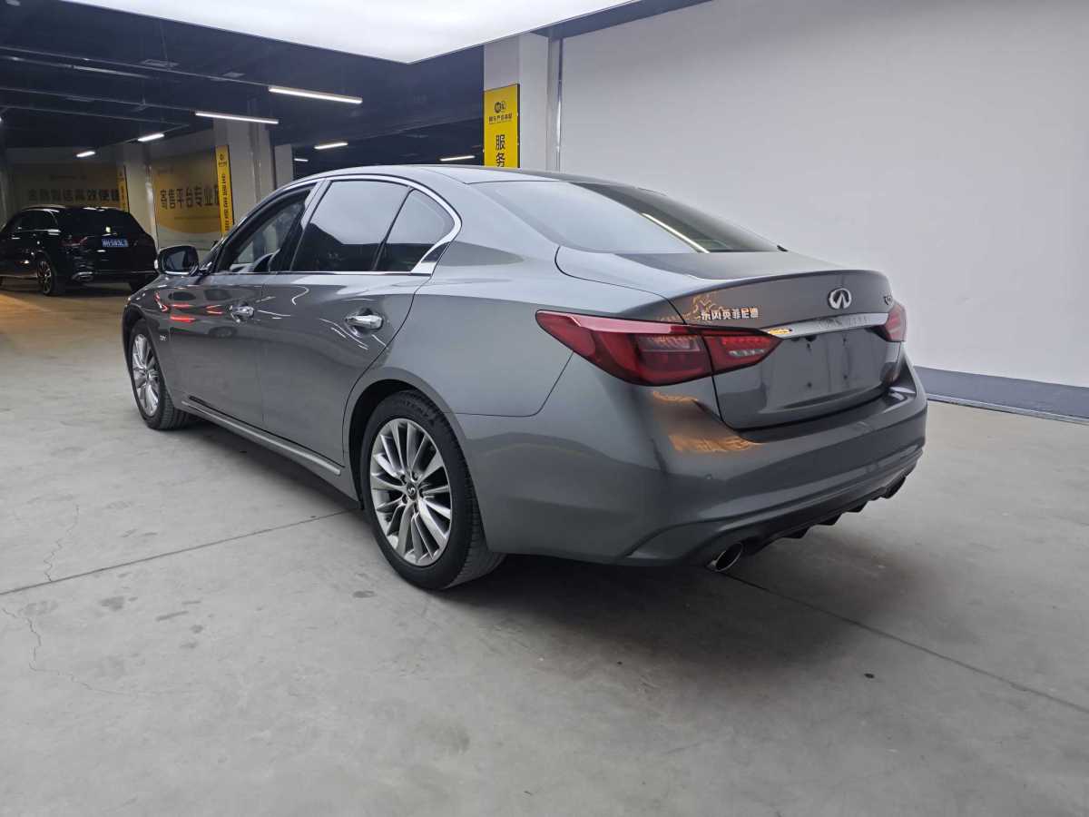 英菲尼迪 Q50L  2018款  2.0T 逸享版 國(guó)VI圖片