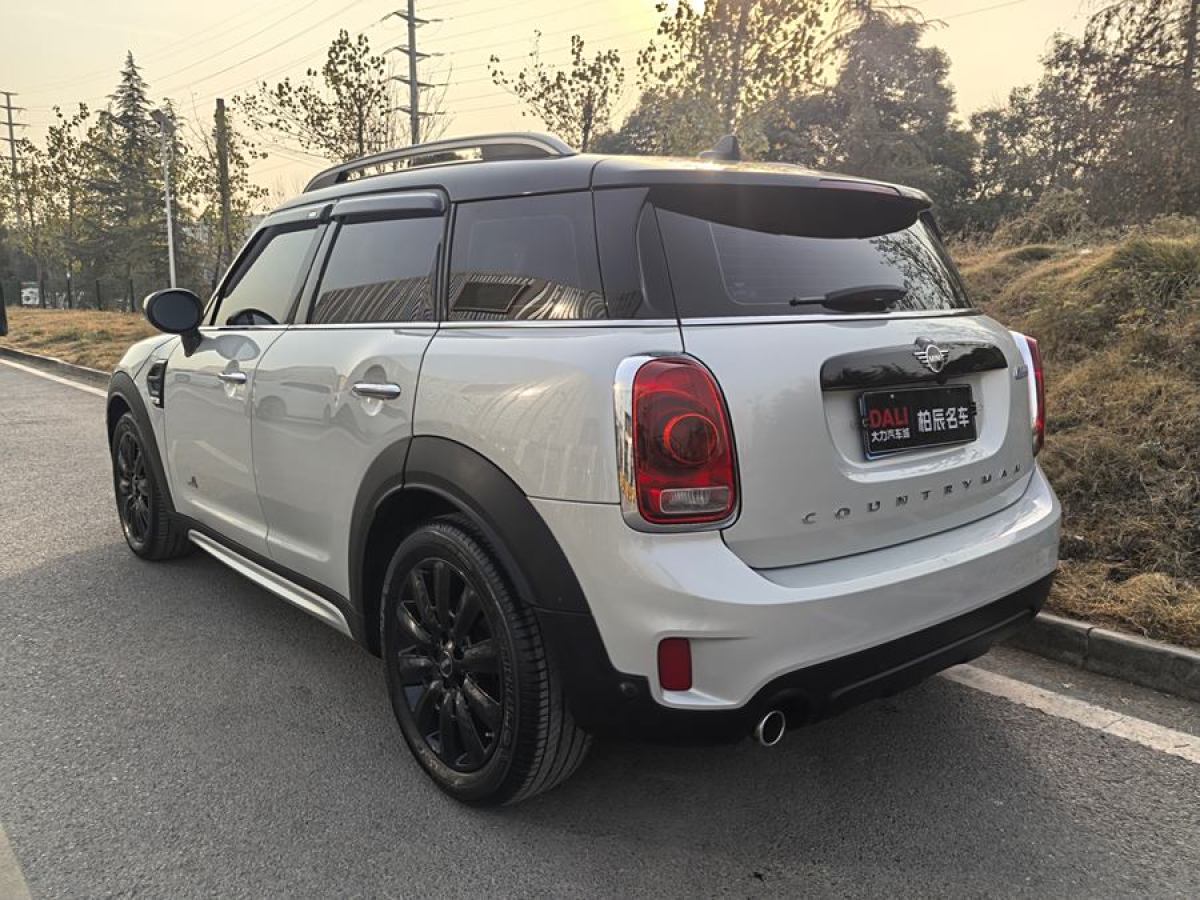 MINI COUNTRYMAN  2020款 1.5T COOPER ALL4 極地版圖片