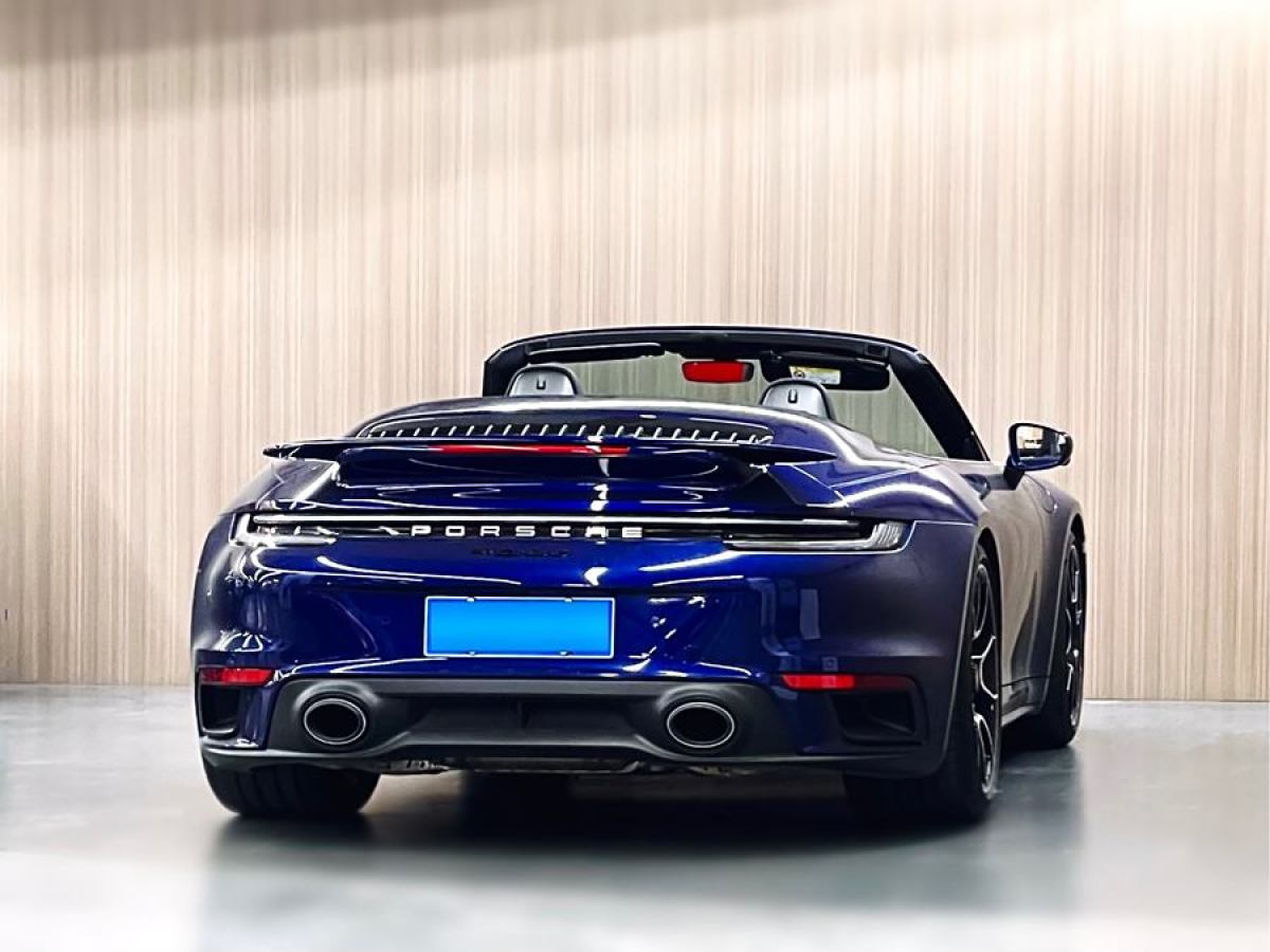 保時(shí)捷 911  2023款 Turbo S Cabriolet 3.7T圖片