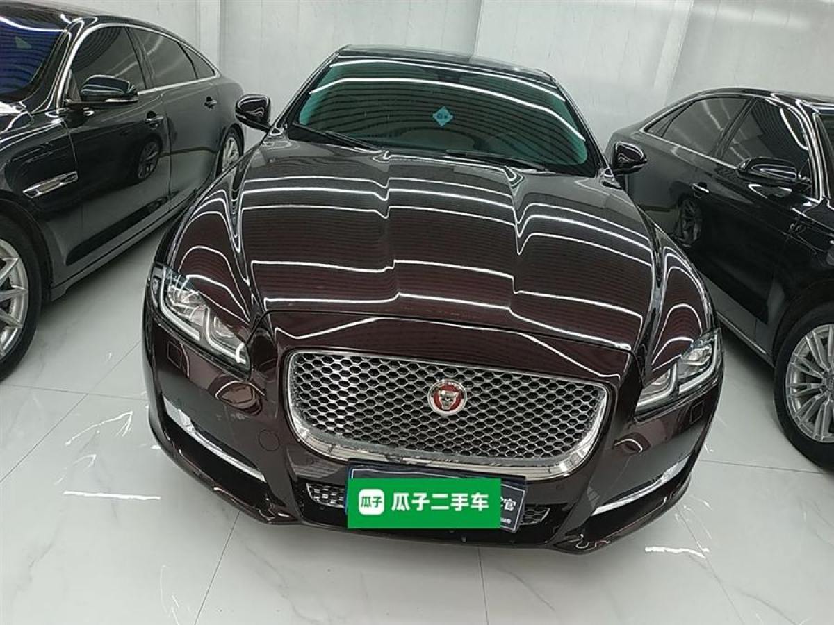 捷豹 XJ  2016款 XJL 2.0T 兩驅(qū)典雅商務(wù)版圖片