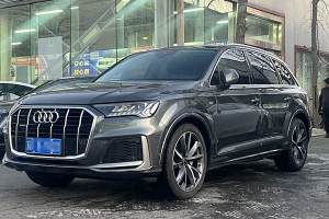 奧迪Q7 奧迪 55 TFSI quattro S line運(yùn)動(dòng)型