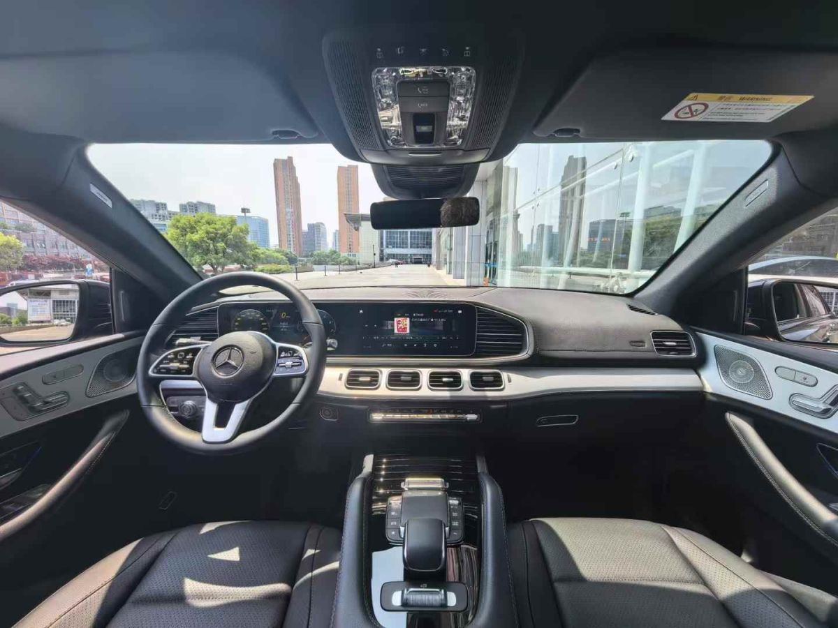 奔馳 奔馳GLC  2021款 GLC 300 4MATIC 轎跑SUV圖片