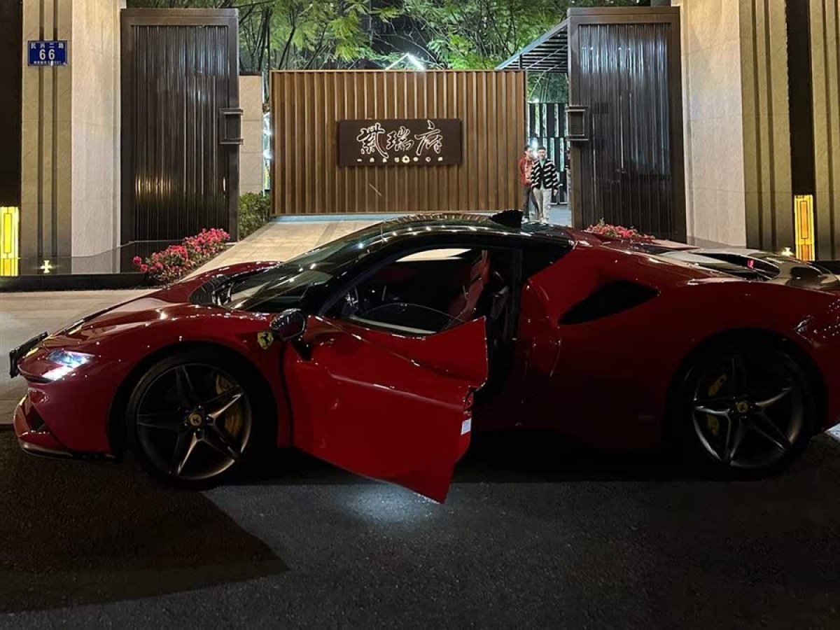 法拉利 SF90 Stradale  2021款 3.9T V8 Spider圖片