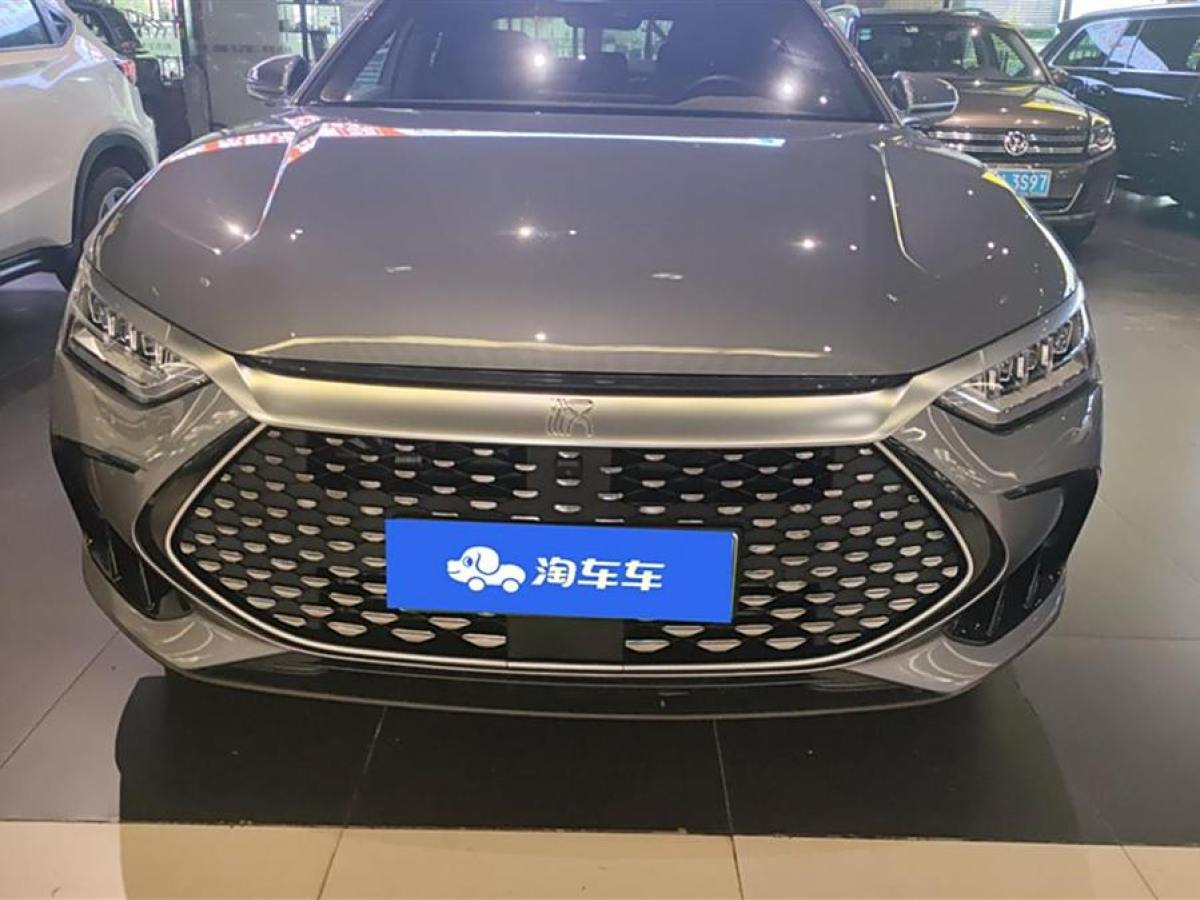 比亞迪 漢  2022款 DM-i 121KM 領(lǐng)航型圖片