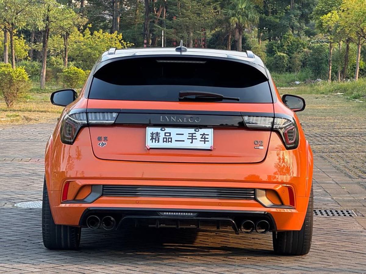 領(lǐng)克 領(lǐng)克02 Hatchback  2021款 2.0TD Halo 駕控套件版圖片