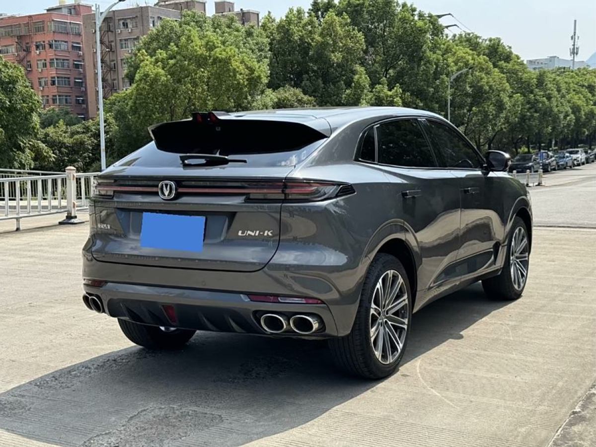 長(zhǎng)安 長(zhǎng)安UNI-K  2021款 2.0T 尊貴型圖片