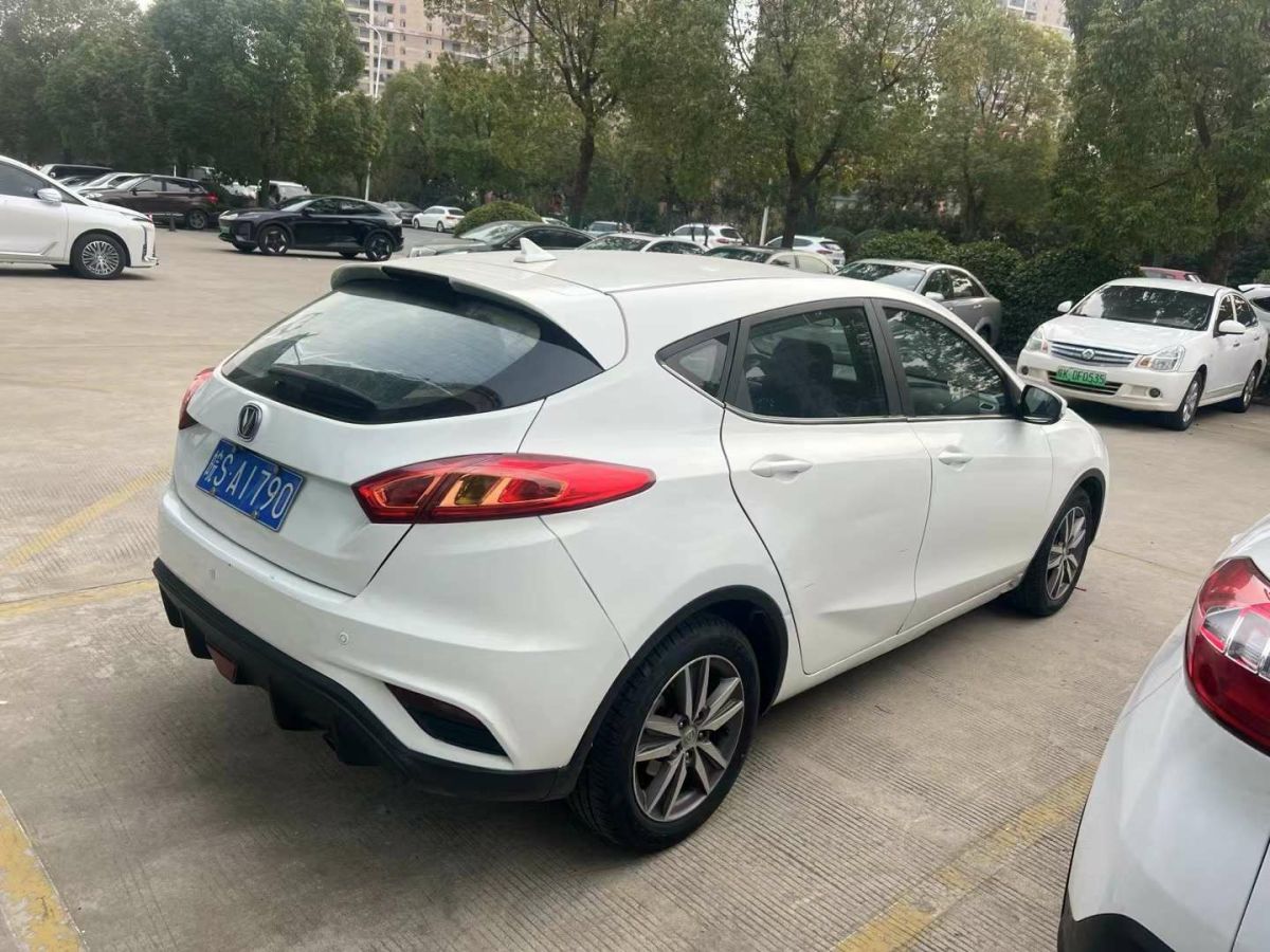 長安 逸動  2018款 1.6L GDI 手動時尚型圖片