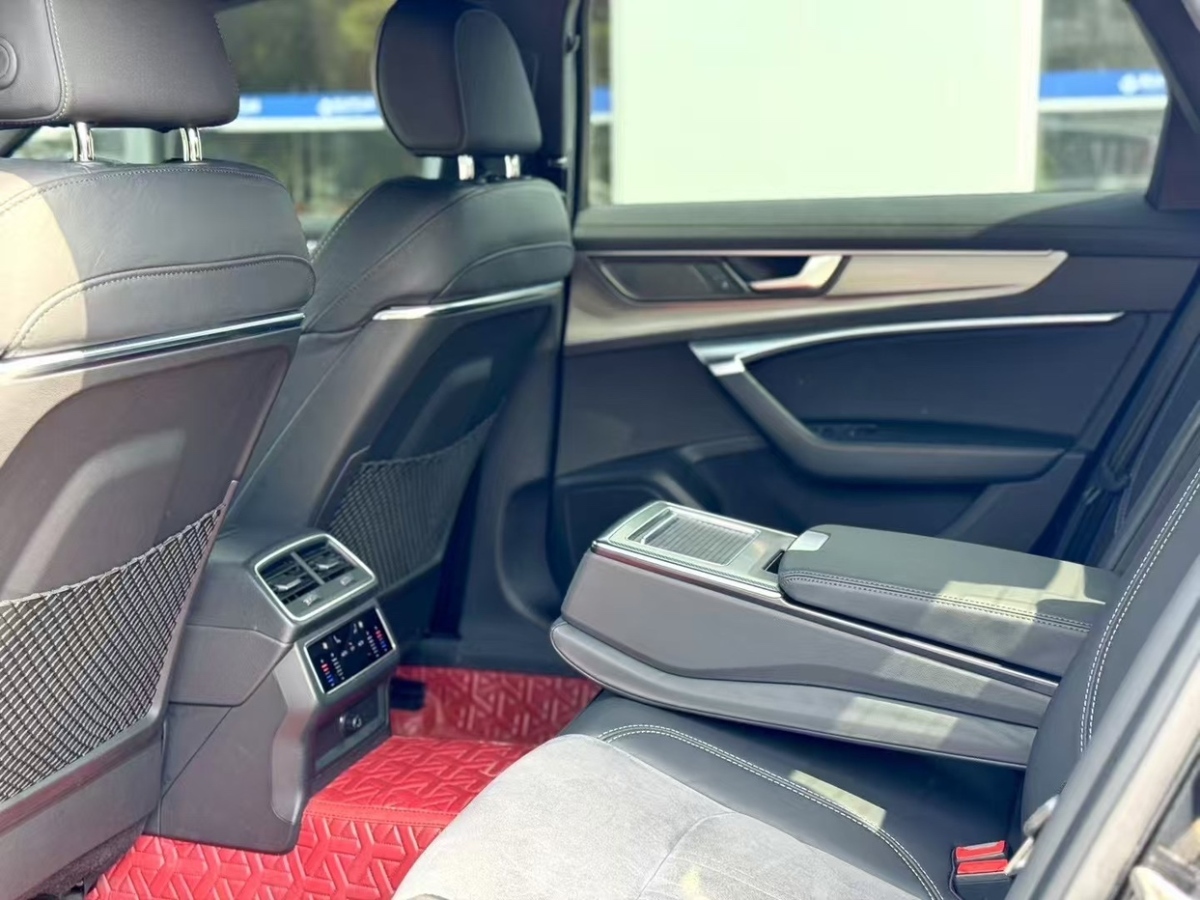 奧迪 奧迪A6L  2021款 45 TFSI 臻選致雅型圖片