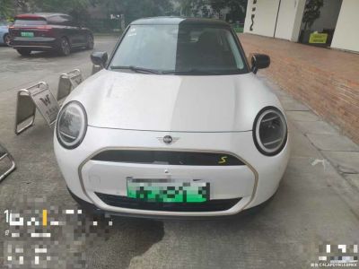 2024年9月 吉利 熊貓mini 熊貓mini 200km 龍騰版圖片