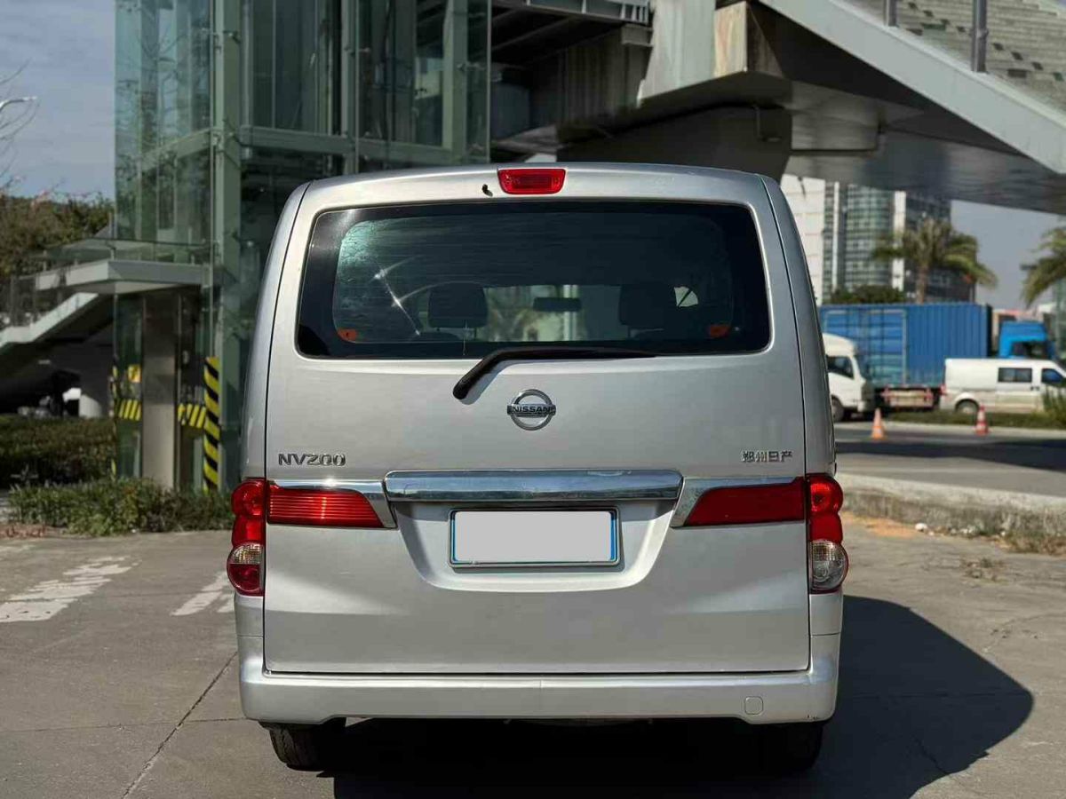 日產(chǎn) NV200  2013款 1.6L 尊貴型 國(guó)IV圖片