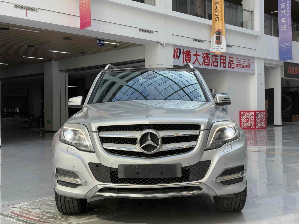 奔馳 奔馳GLK級  2013款 改款 GLK 300 4MATIC 時尚型圖片