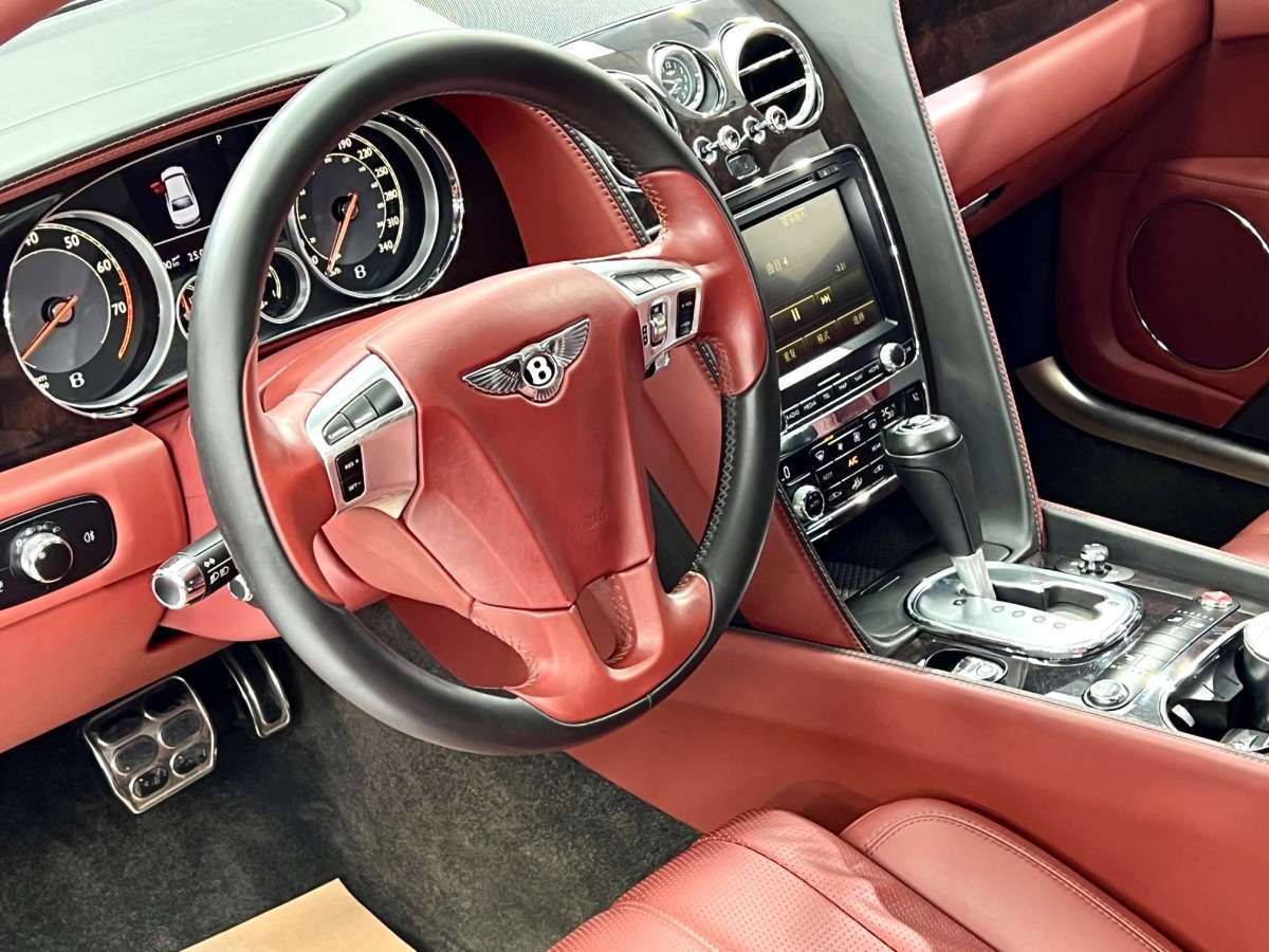 宾利 飞驰  2015款 4.0T V8 豪华版图片