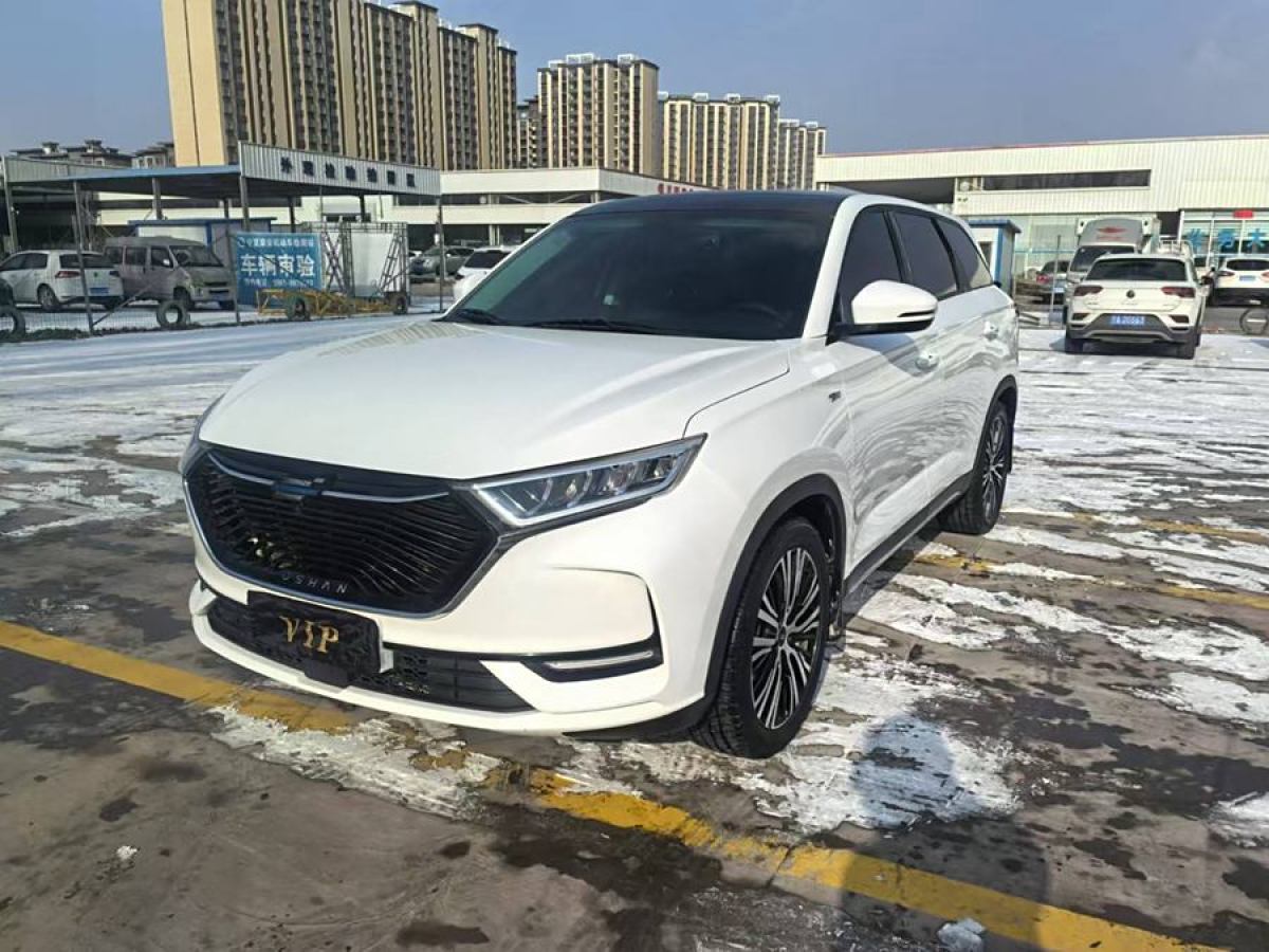 長(zhǎng)安歐尚 X7  2021款 1.5T 手動(dòng)豪華型圖片