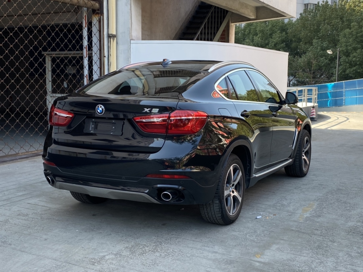 寶馬 寶馬x6 2015款 xdrive35i 豪華型圖片