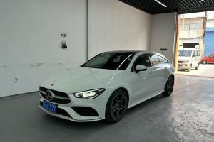 奔驰CLA级 奔驰 CLA 260 4MATIC