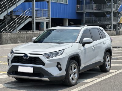 2021年1月 豐田 RAV4榮放 雙擎  2.5L CVT兩驅(qū)精英版圖片
