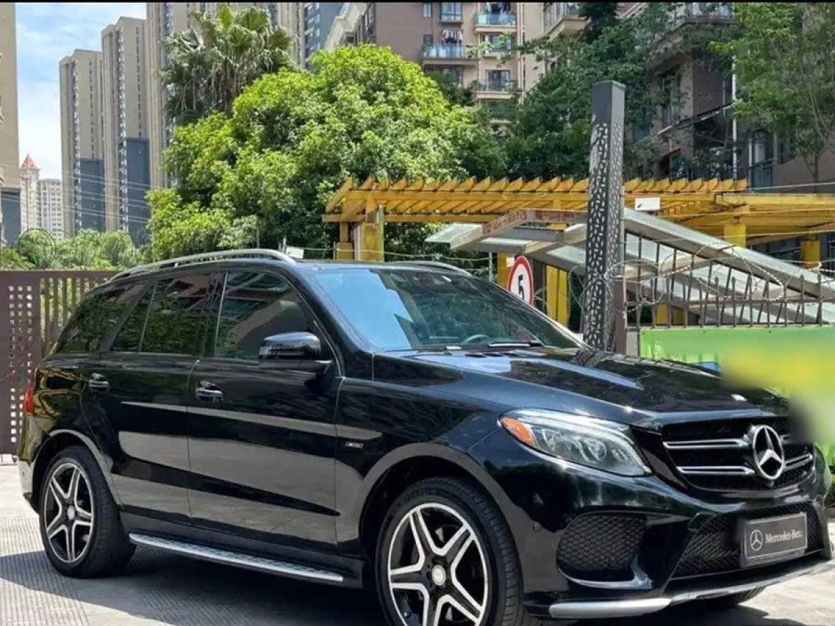 奔馳 奔馳GLE  2020款 改款 GLE 450 4MATIC 時(shí)尚型圖片