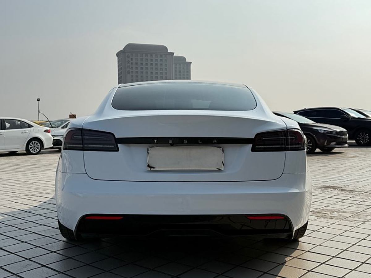 特斯拉 Model S  2023款 雙電機(jī)全輪驅(qū)動(dòng)版圖片