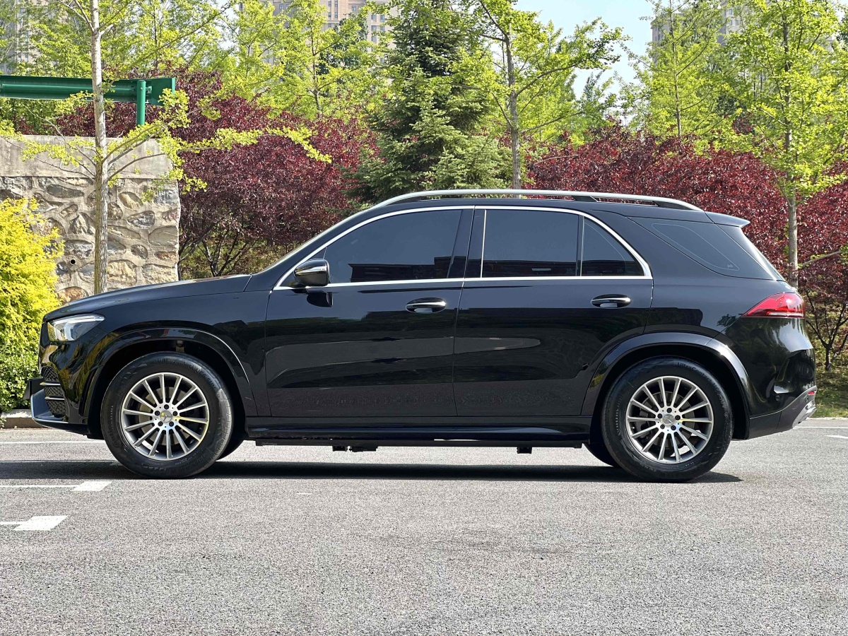 奔馳 奔馳GLE  2024款 改款 GLE 350 4MATIC 時(shí)尚型圖片