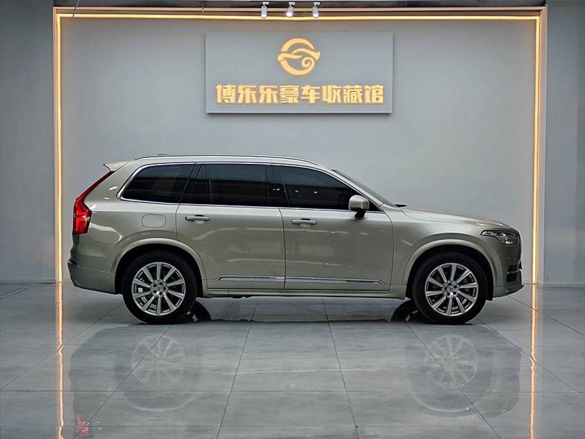 沃爾沃 XC90  2019款  T6 智逸版 7座 國(guó)VI圖片