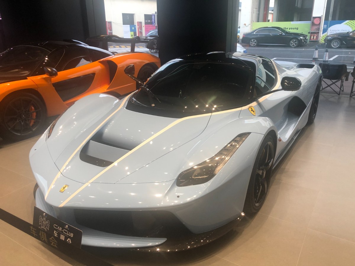 2015年6月法拉利 LaFerrari  2014款 6.3L 標(biāo)準(zhǔn)版