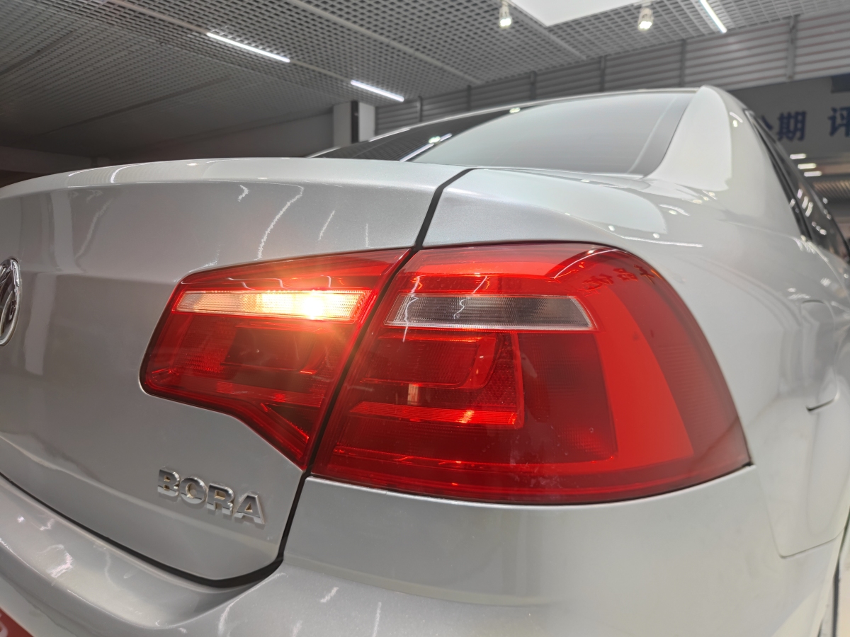 大眾 寶來  2014款 1.6L 自動(dòng)舒適型圖片
