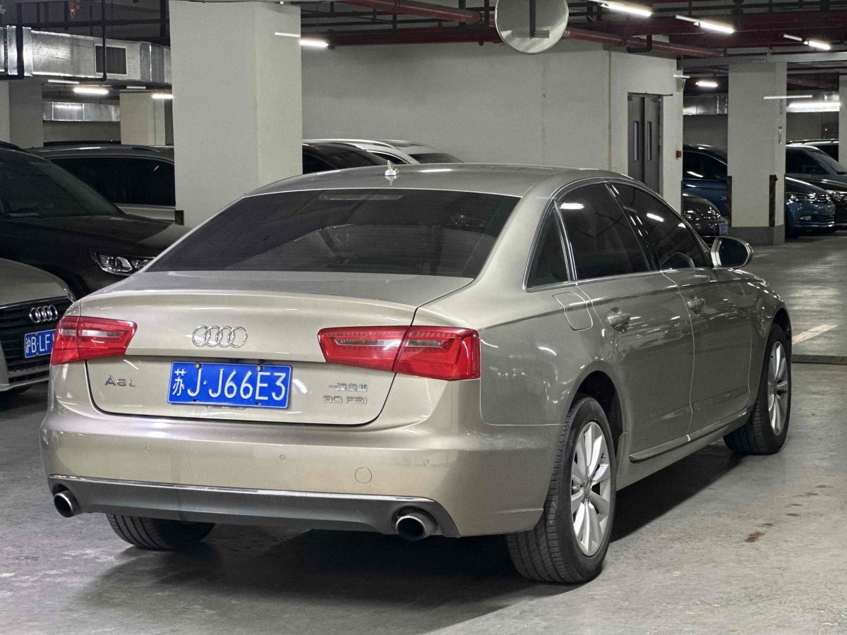 奧迪 奧迪A6L  2015款 TFSI 百萬(wàn)紀(jì)念智領(lǐng)型圖片