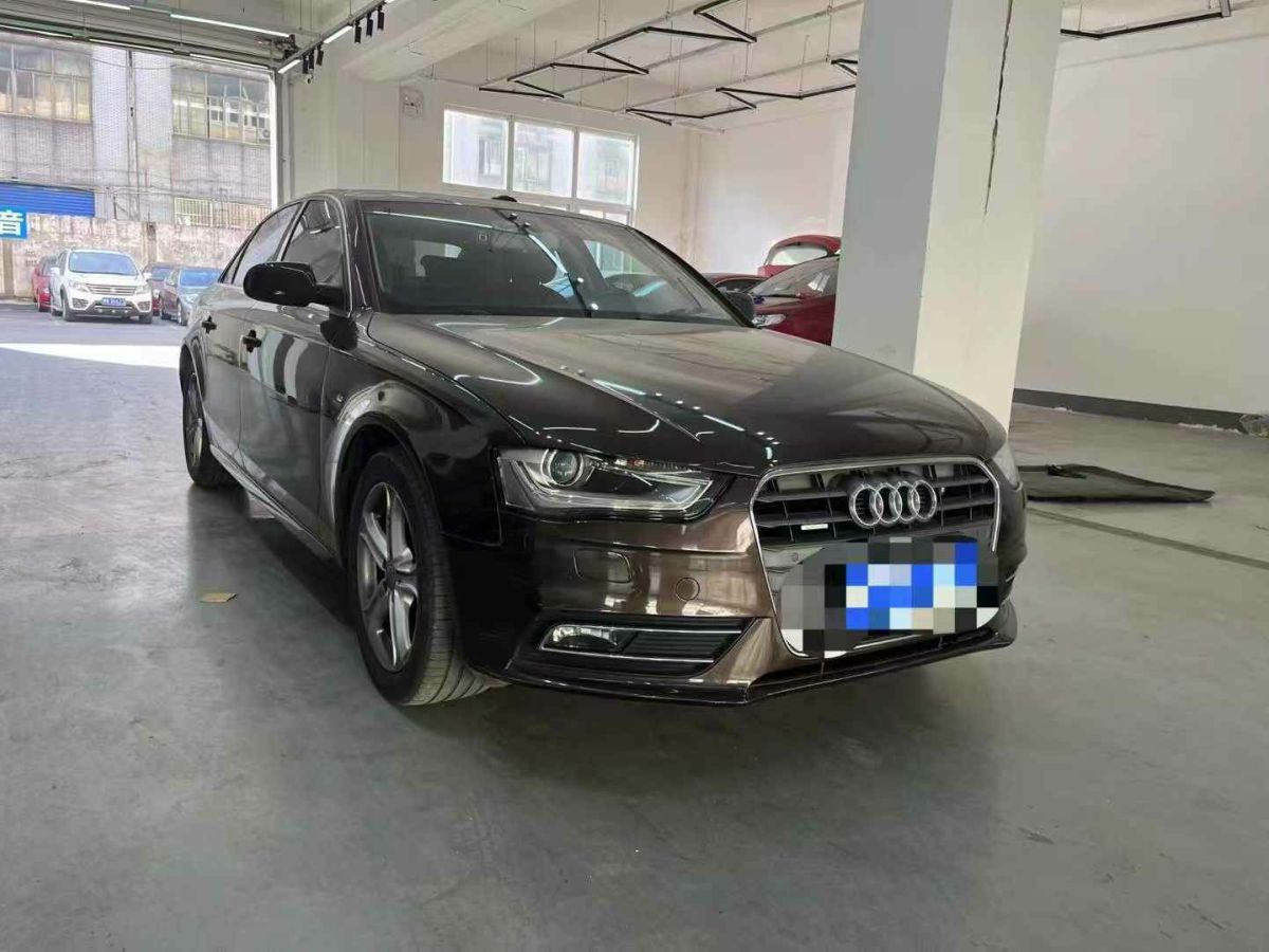 奧迪 奧迪A4L  2015款 A4L 1.8TFSI 30TFSI 舒適型圖片