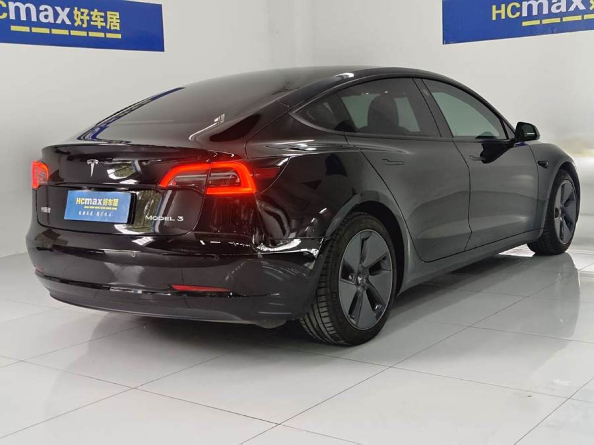 特斯拉 Model 3  2021款 改款 標(biāo)準(zhǔn)續(xù)航后驅(qū)升級(jí)版圖片