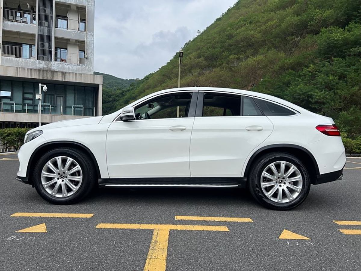 2018年7月奔馳 奔馳GLE轎跑  2018款 GLE 320 4MATIC 轎跑SUV