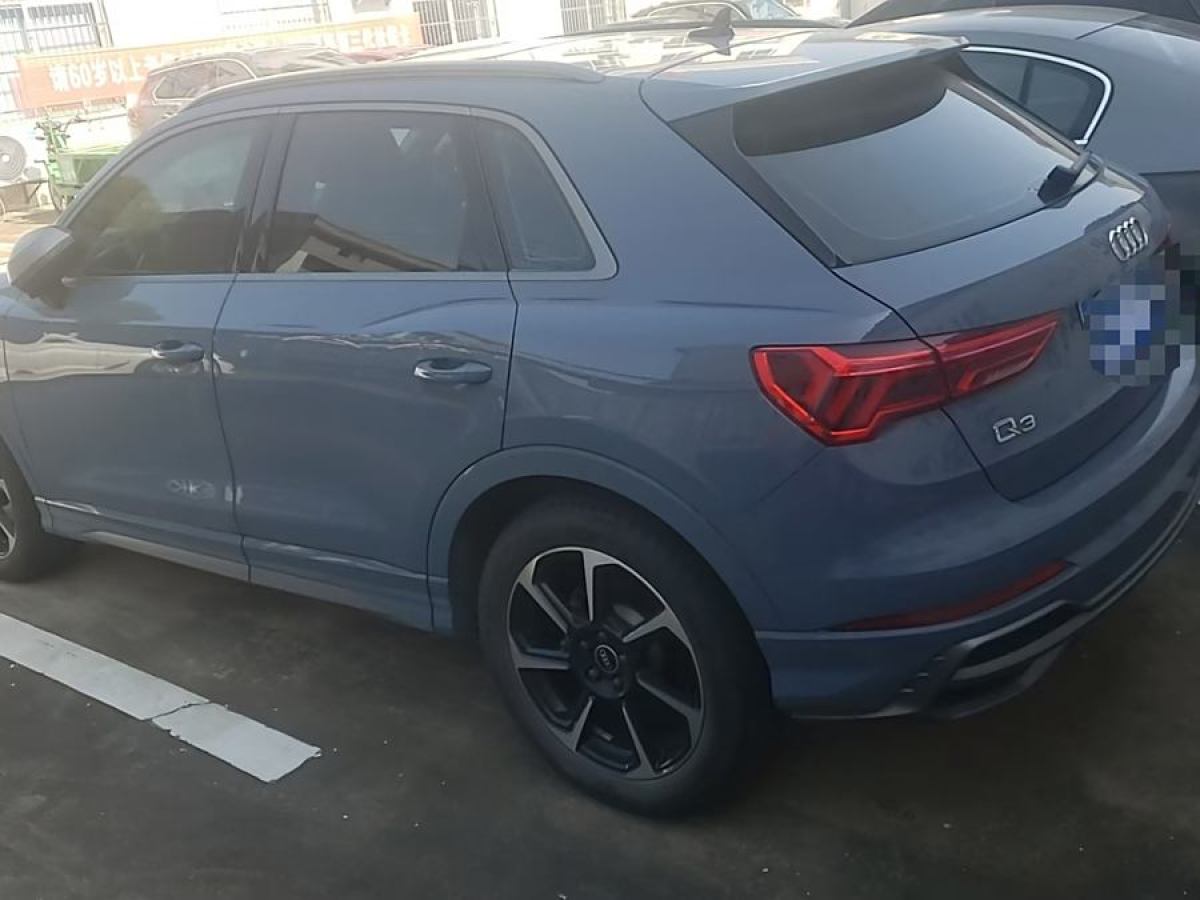 奧迪 奧迪Q3  2022款 40 TFSI RS套件燃速型圖片