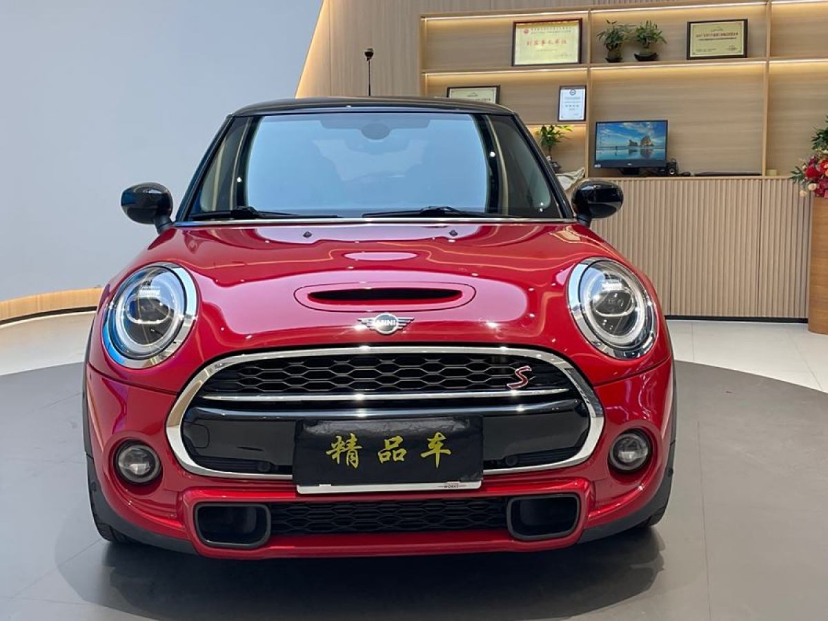 MINI MINI  2020款 2.0T COOPER S 經(jīng)典派圖片