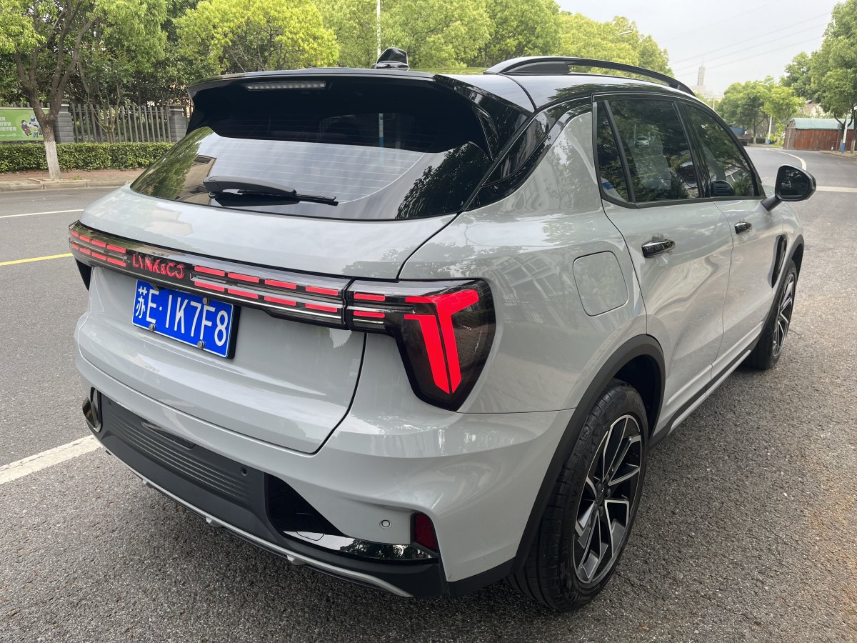 領(lǐng)克 領(lǐng)克01新能源  2023款 1.5TD EM-P AM圖片