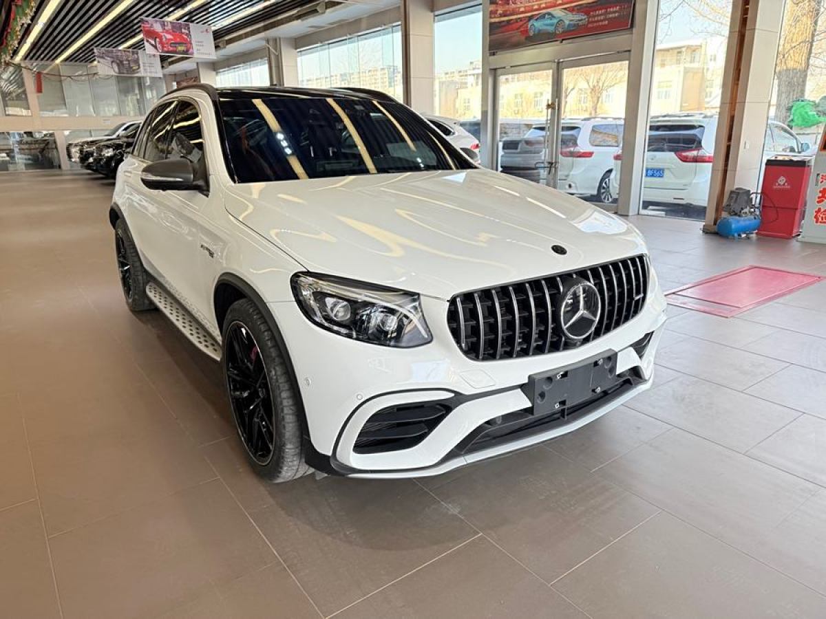 奔馳 奔馳GLC轎跑 AMG  2018款 AMG GLC 63 4MATIC+ 轎跑SUV圖片