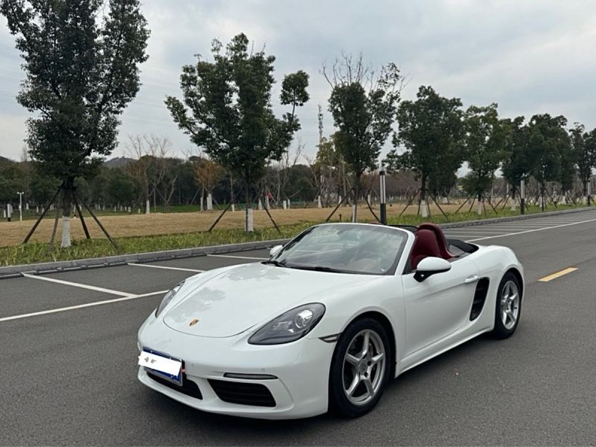 2017年1月保時(shí)捷 718  2016款 Boxster 2.0T