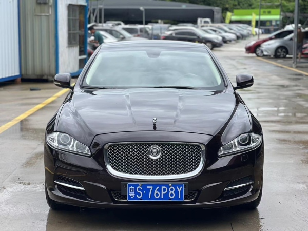 捷豹 XJ  2012款 XJL 5.0 旗舰尊崇版