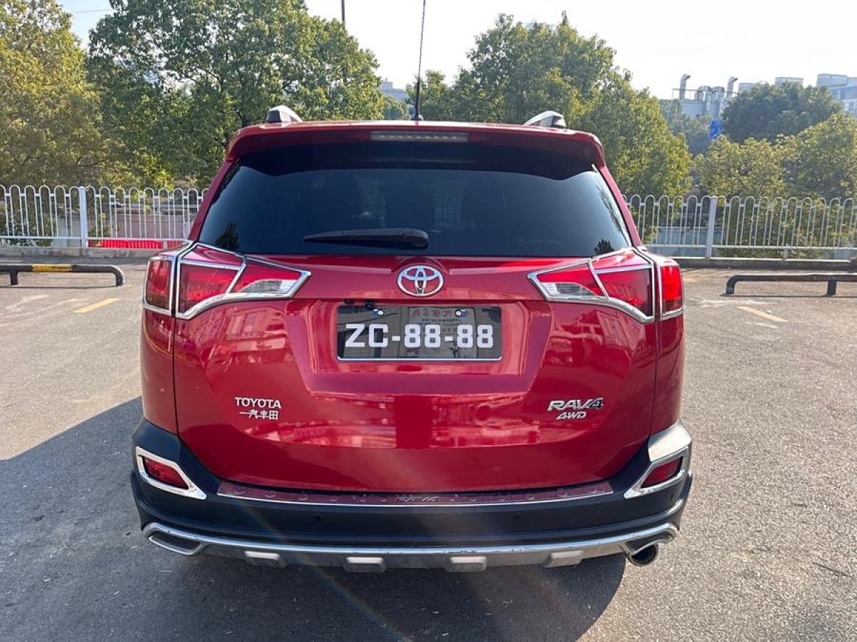 豐田 RAV4榮放  2013款 2.0L CVT四驅(qū)新銳版圖片