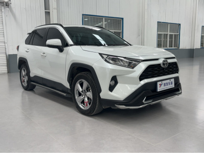 2022年10月 豐田 RAV4 榮放 2.0L CVT兩驅(qū)風(fēng)尚版圖片