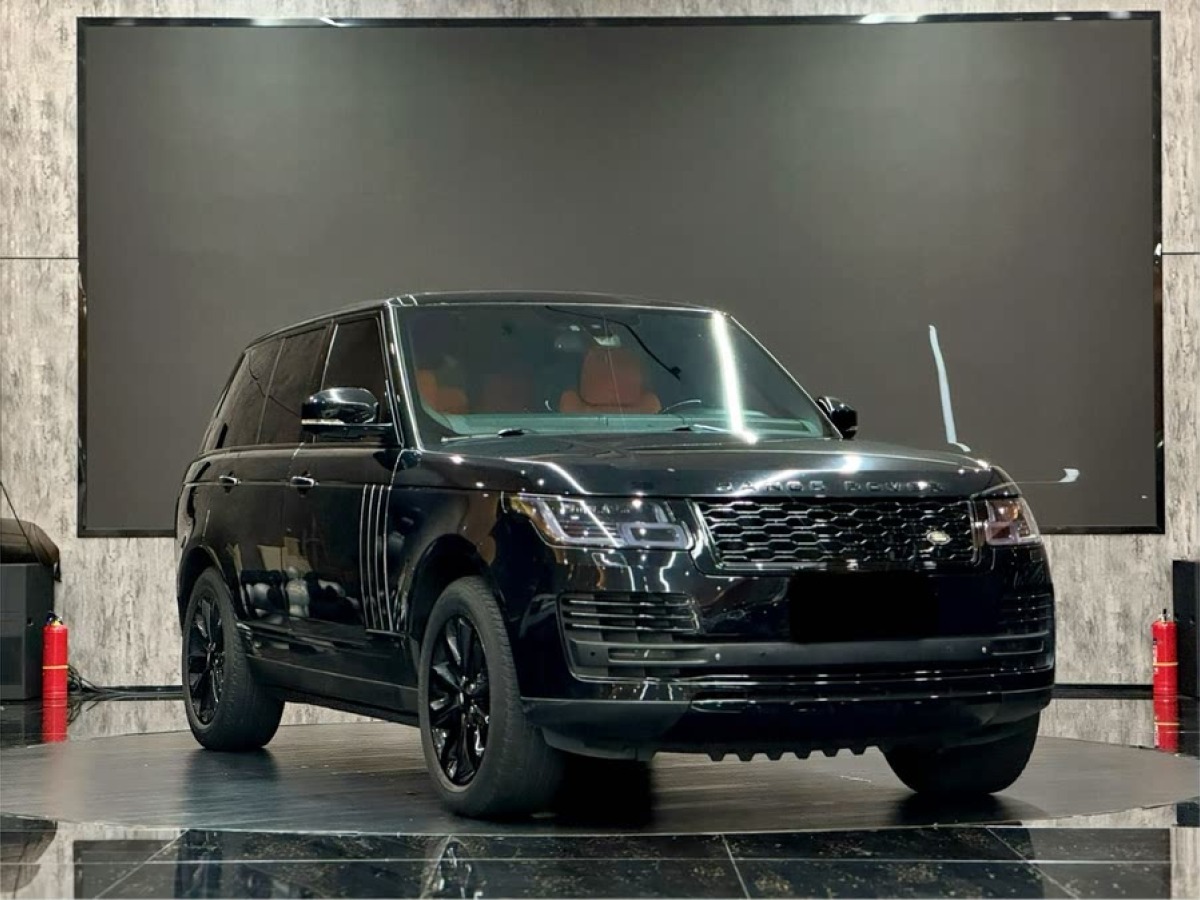 路虎 攬勝  2015款 3.0 V6 黑曜限量版圖片